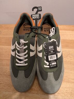 Madden NYC Men’s Olive & Gray Retro Trainer Sneakers
